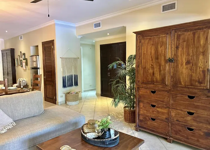 Sunrise 1- 3 Bedroom Poolside