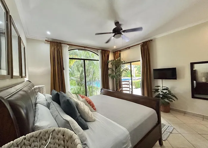 Sunrise 1- 3 Bedroom Poolside Apartamento Tamarindo